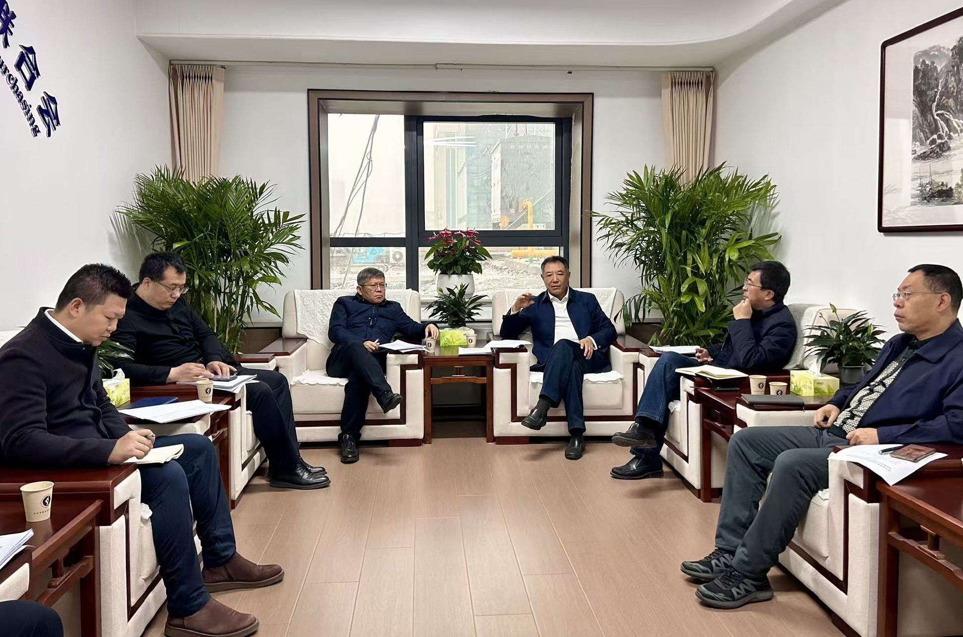 河北省物流与采购联合会和河北省供应链学会召开联合党支部扩大会议暨学会工作办公会